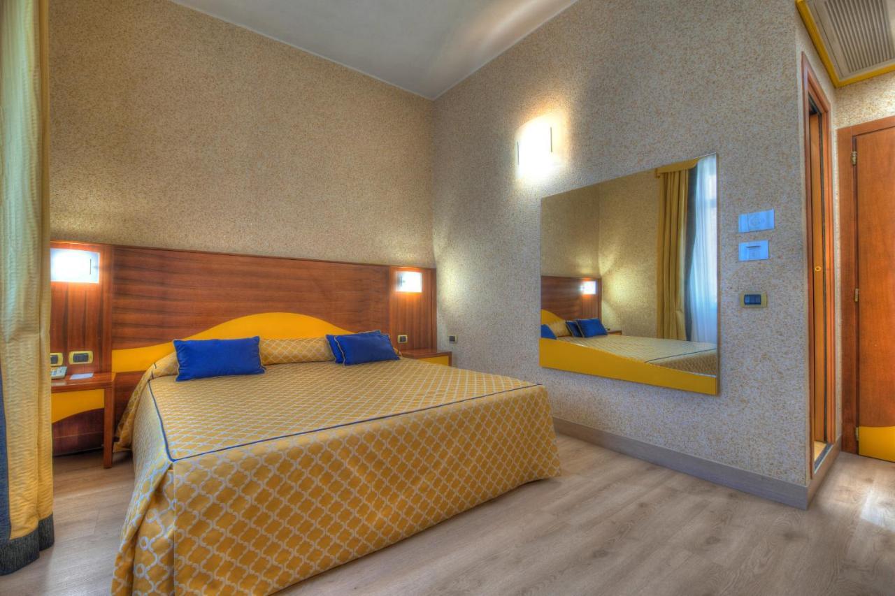 Central Park Hotel Modena Módena Exterior foto