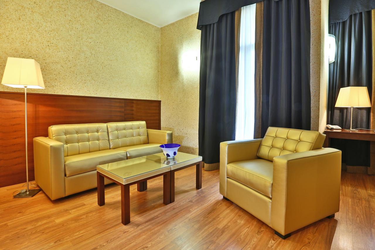 Central Park Hotel Modena Módena Exterior foto